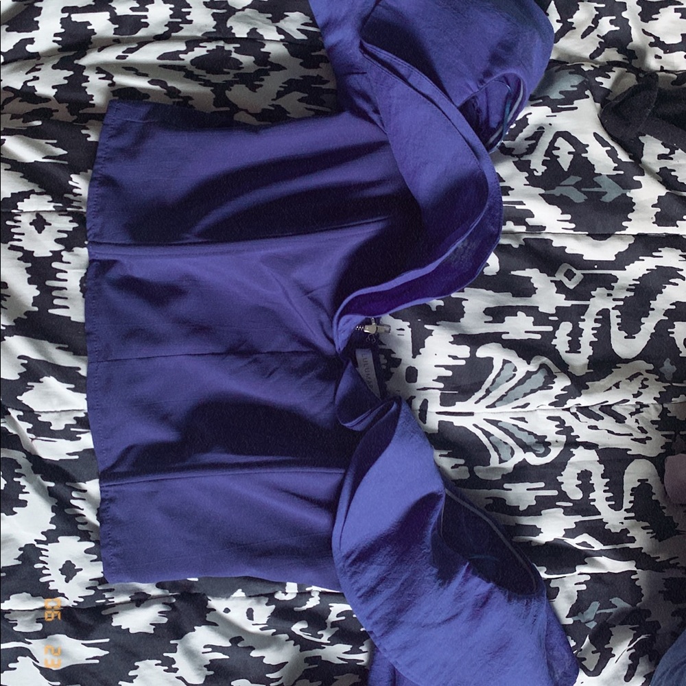 Cute off the shoulder blouse(crop)